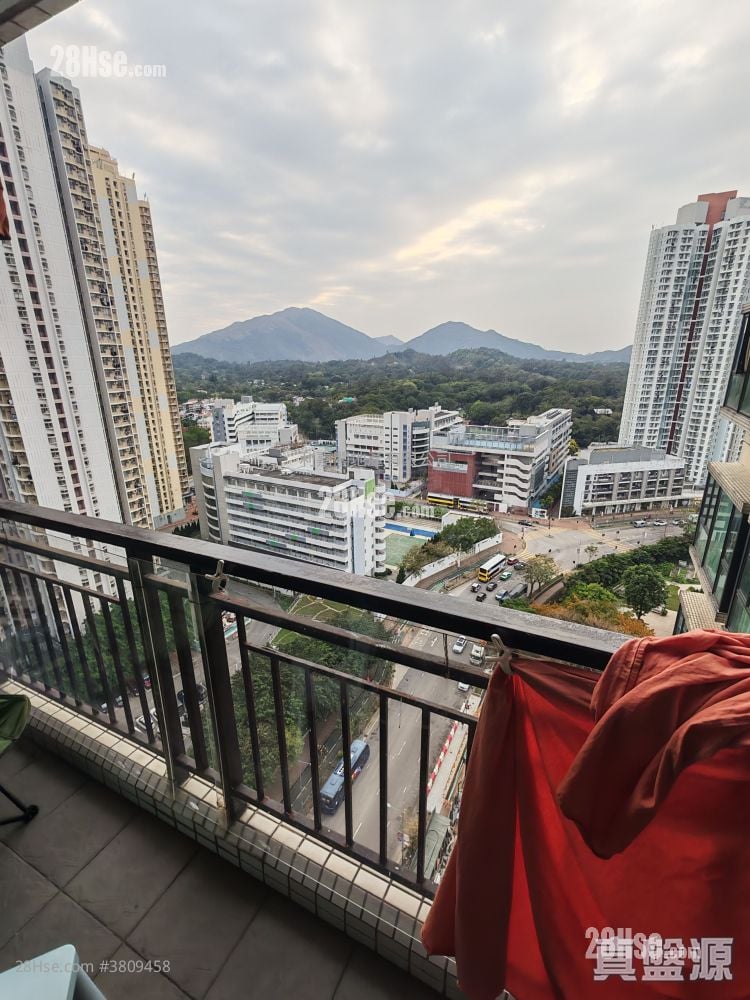 御皇庭 售盘 4 房 690 平方尺