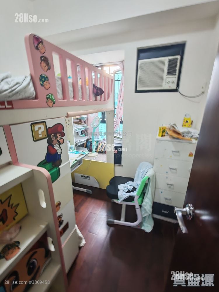 御皇庭 售盘 4 房 690 平方尺