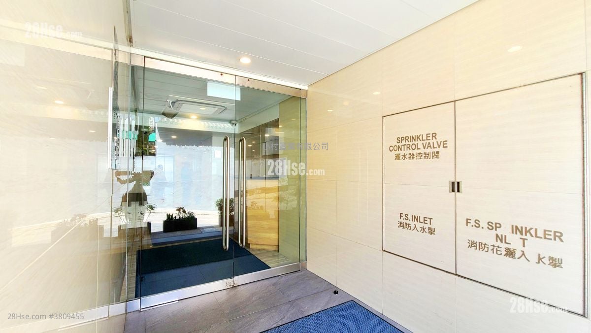 大厦入口: 东辉花园 租盘 2 房 , 1 浴室 362 平方尺