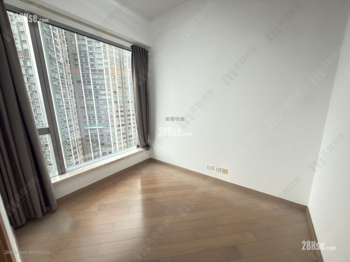 天玺 售盘 3 房 875 平方尺