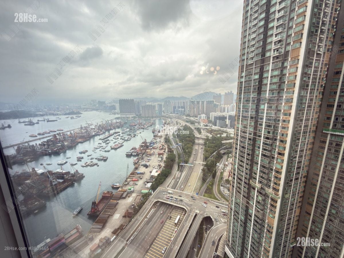 天玺 售盘 3 房 875 平方尺