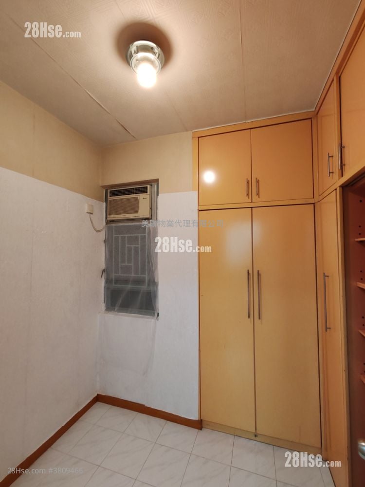 Tung Chung Crescent Rental 3 Bedrooms , 3 Bathrooms 821 ft²