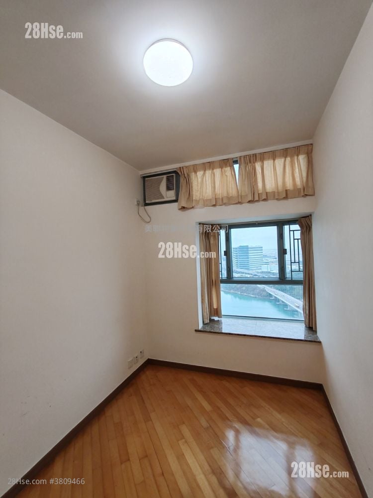 Tung Chung Crescent Rental 3 Bedrooms , 3 Bathrooms 821 ft²