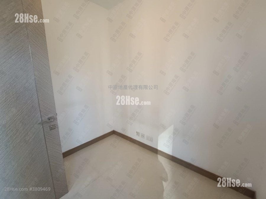 Ocean Pride Sell 2 Bedrooms , 1 Bathroom 527 ft²