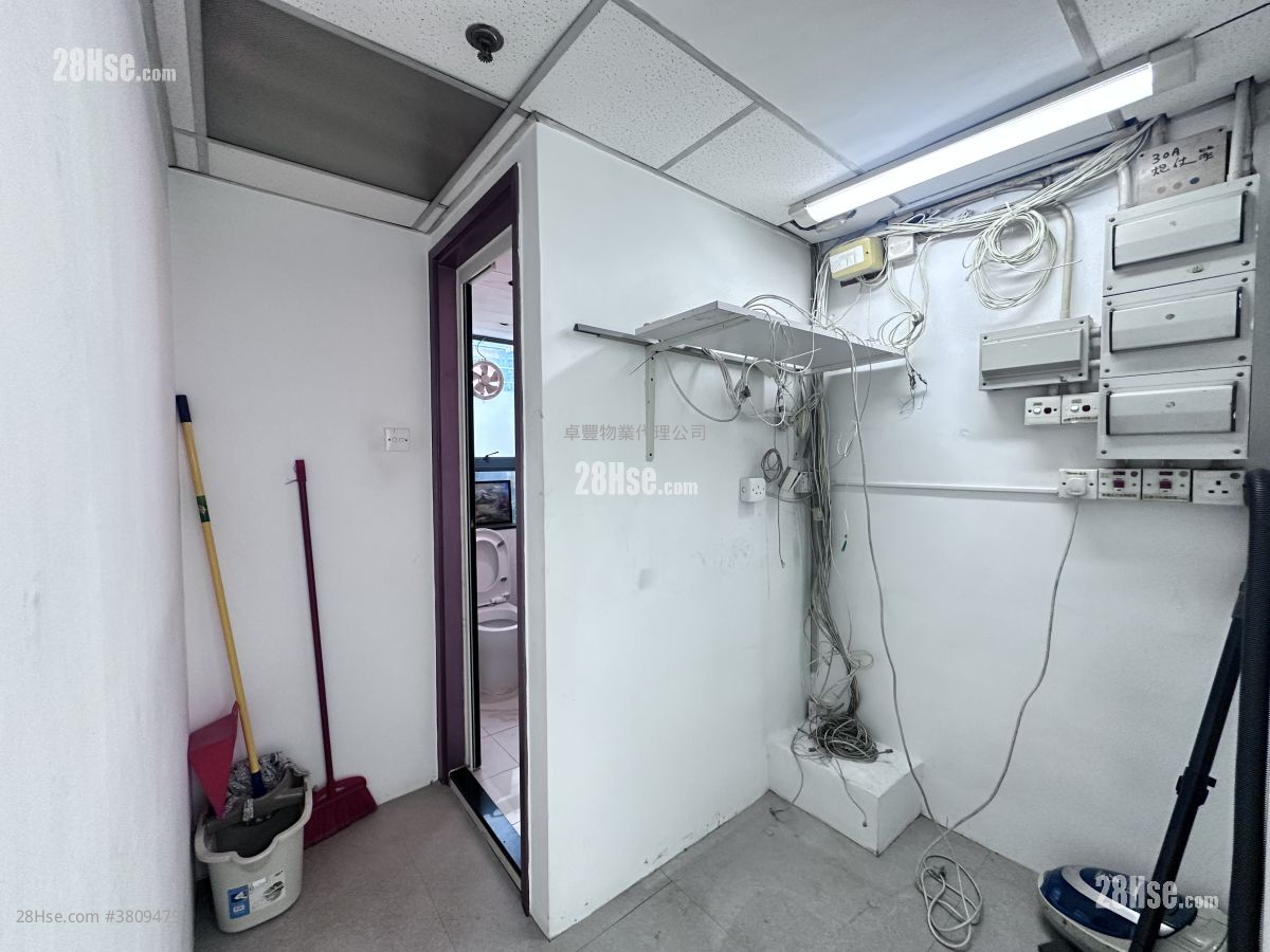 时丰中心 租盘 2 房 , 1 厕所 691 平方尺