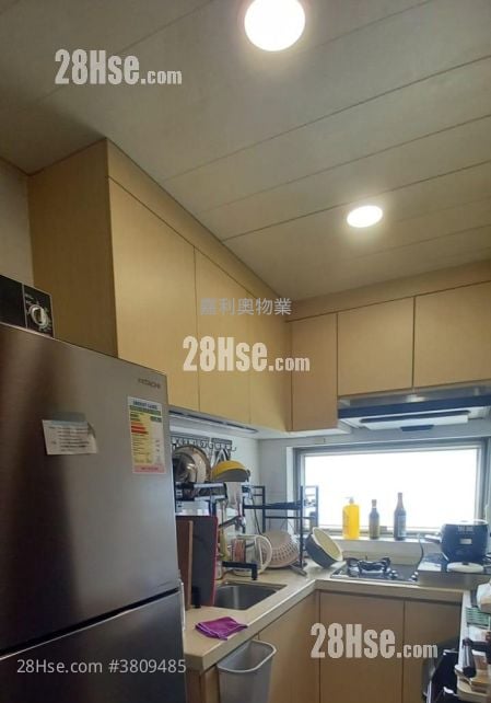 Kam Sheung Rd Sell 3 Bedrooms , 1 Bathroom 700 ft²