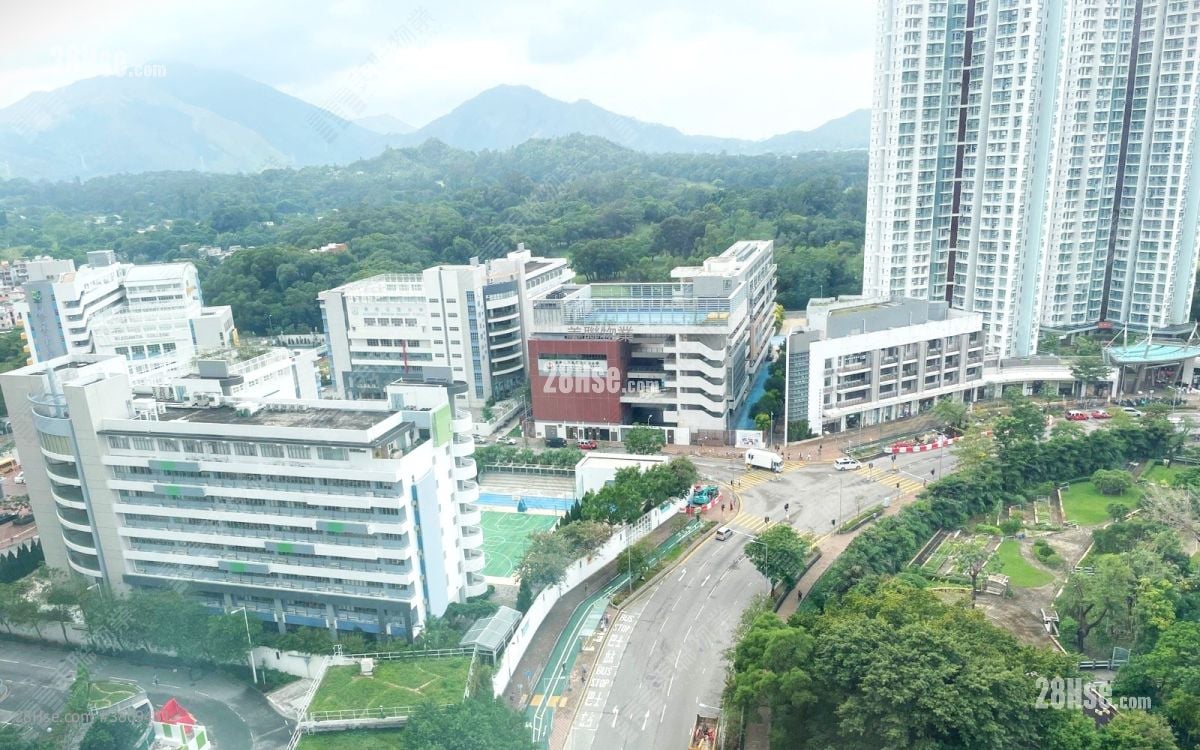 御皇庭 售盘 4 房 , 2 浴室 690 平方尺