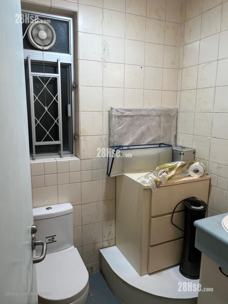 锦泰苑 租盘 3 房 , 2 浴室 650 平方尺