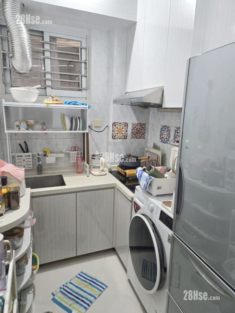 柏雨花园 售盘 2 房 , 1 浴室 437 平方尺