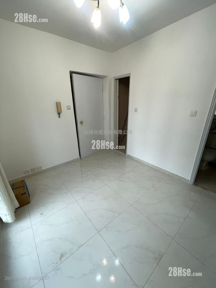 顺明大厦 售盘 2 房 , 1 浴室 244 平方尺