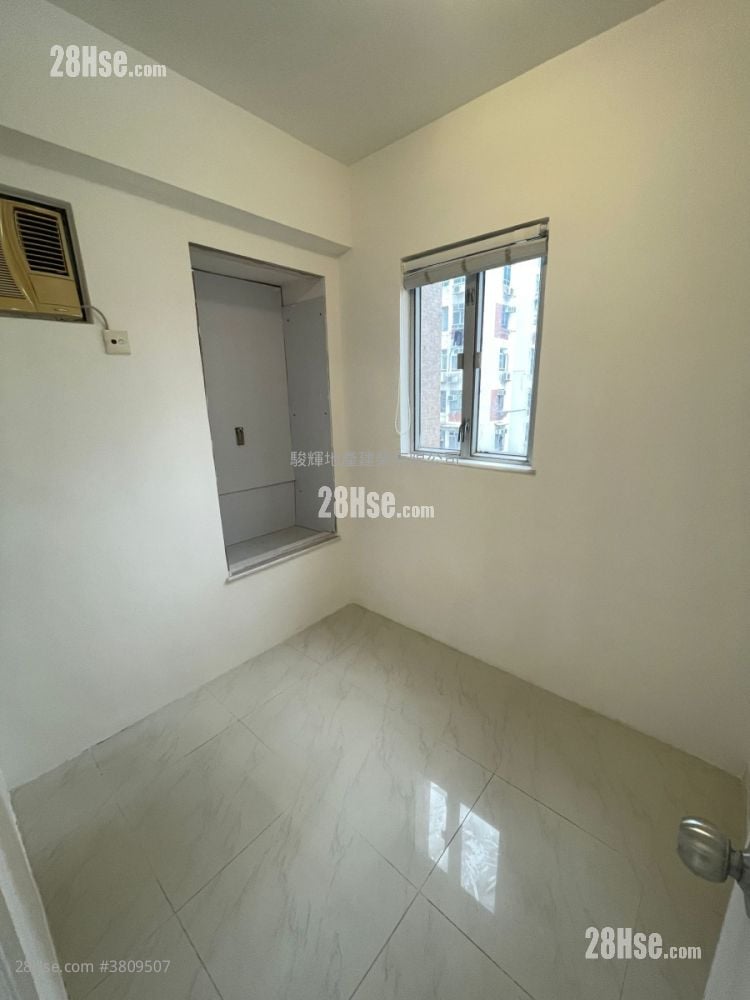 顺明大厦 售盘 2 房 , 1 浴室 244 平方尺