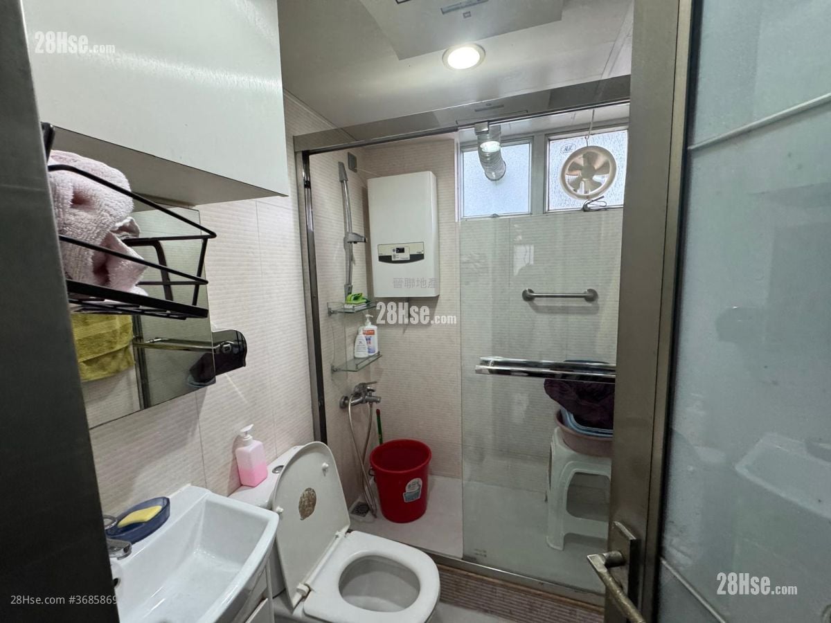 沙田第一城 售盘 3 房 , 2 浴室 853 平方尺