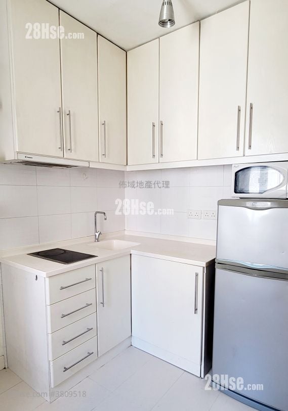 荷李活道80號 租盤 1 房 , 1 浴室 245 平方呎