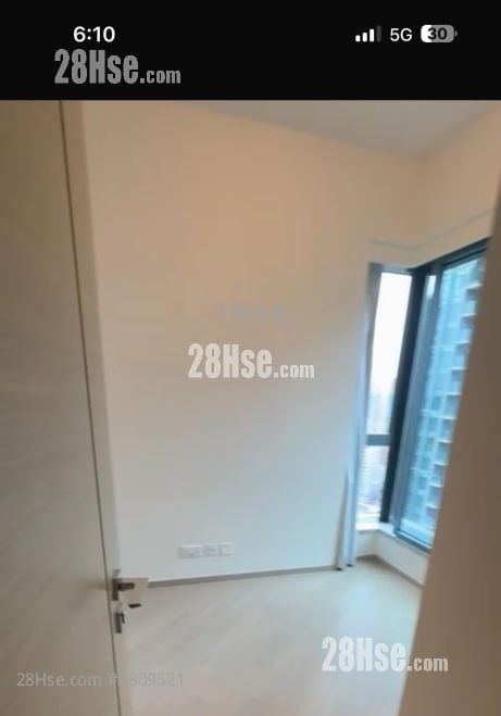 The Yoho Hub Sell 2 Bedrooms 468 ft²