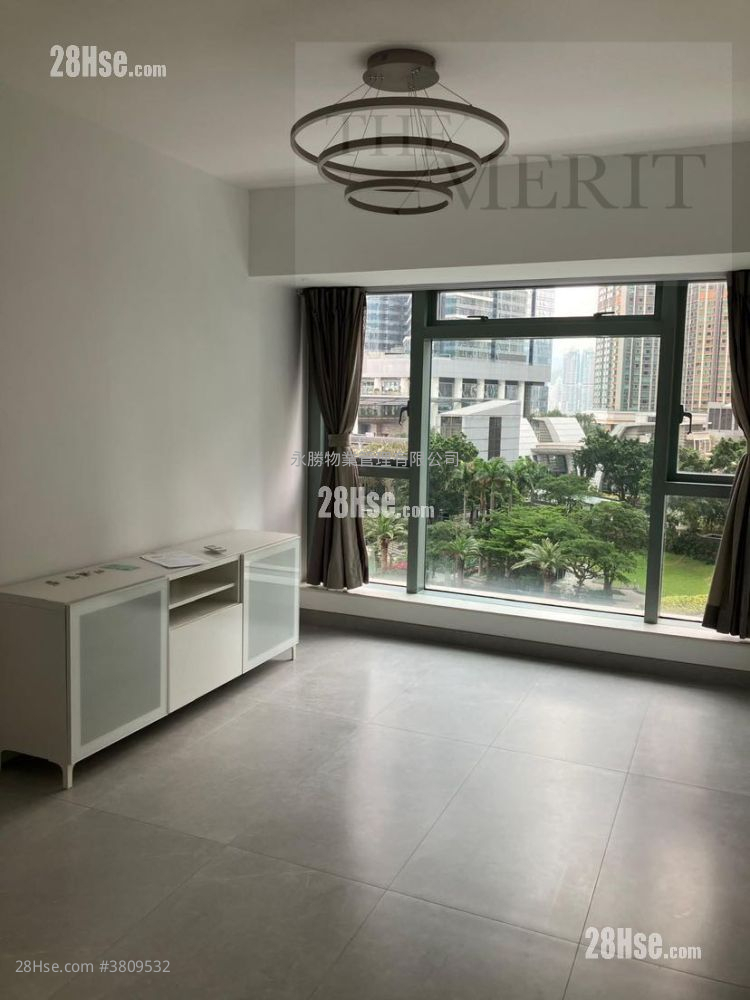 君临天下 租盘 751 平方尺