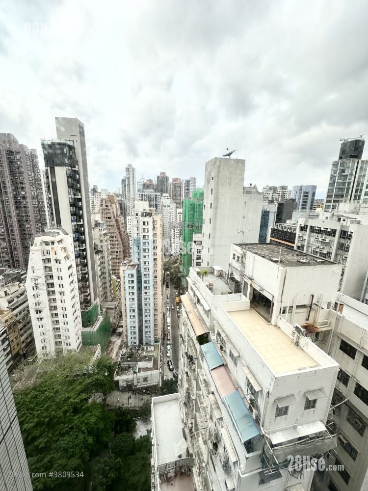 荷李活華庭 租盤 3 房 , 2 浴室 756 平方呎