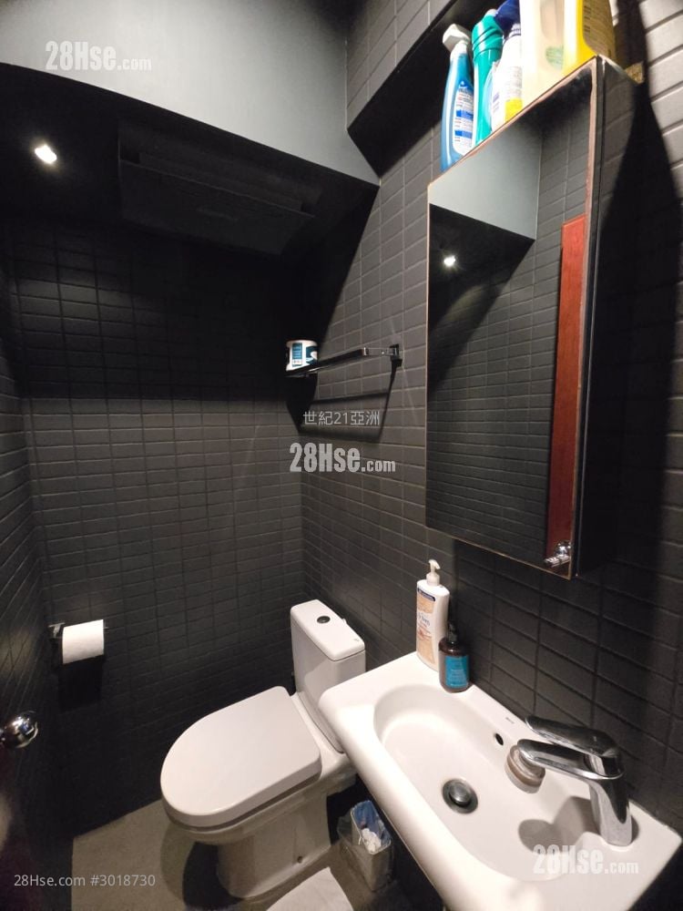 宏基大厦 租盘 2 房 , 1 浴室 610 平方尺