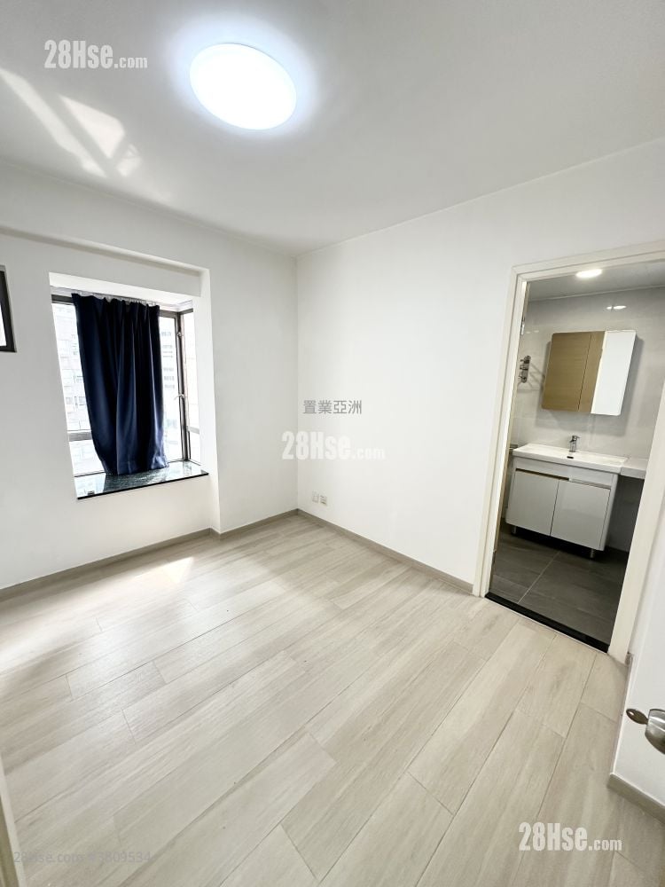 荷李活華庭 租盤 3 房 , 2 浴室 756 平方呎