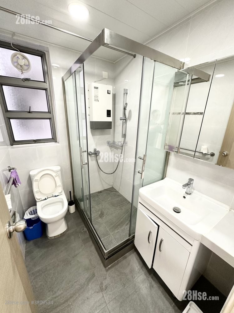 荷李活華庭 租盤 3 房 , 2 浴室 756 平方呎