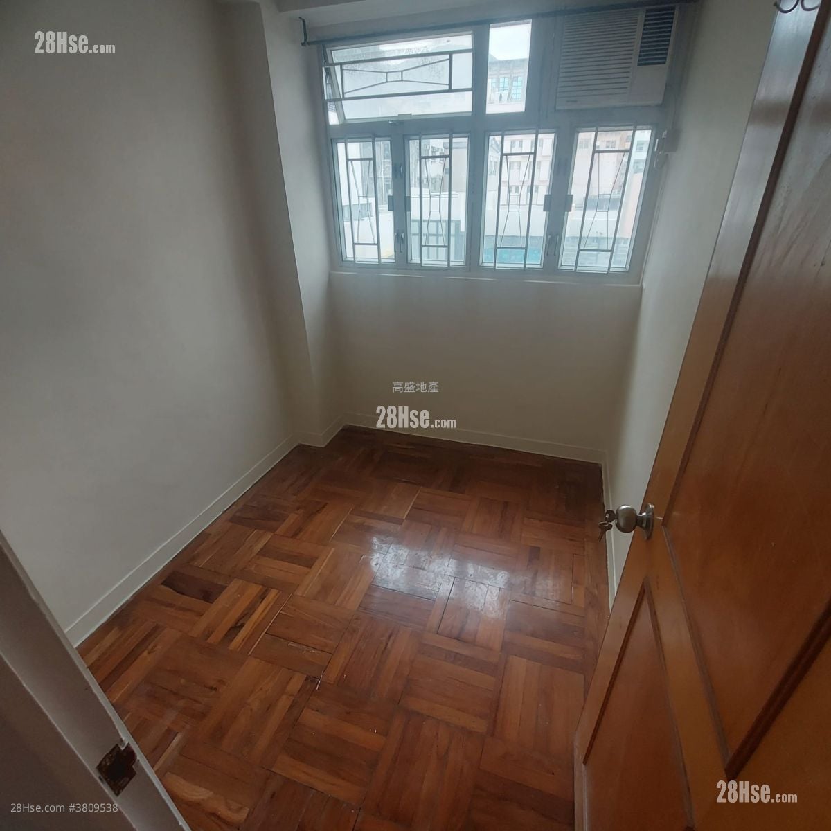 Chinese Mansion Rental 1 Bedroom , 1 Bathroom 260 ft²
