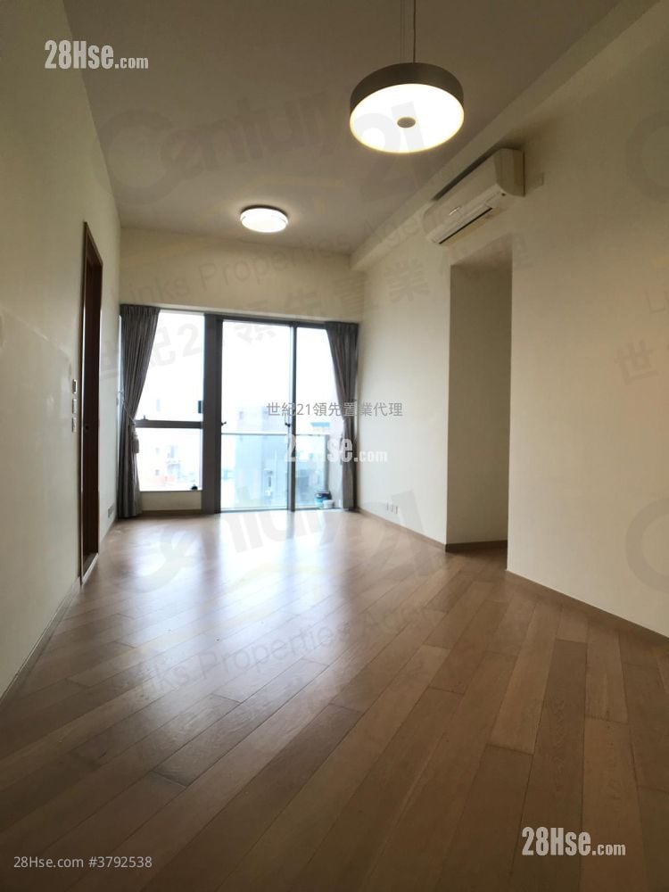 Chatham Gate Rental 2 Bedrooms , 1 Bathroom 609 ft²