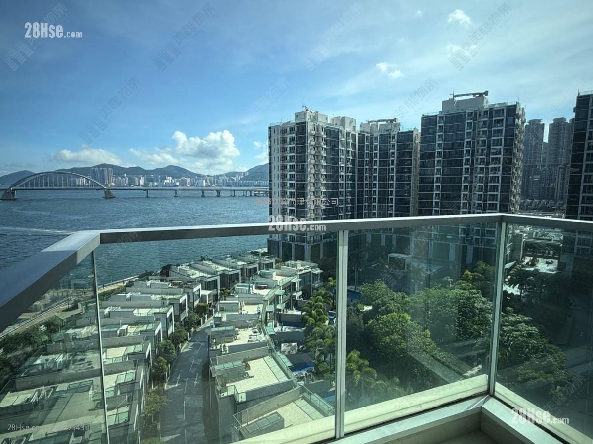 Monterey Rental 3 Bedrooms , 2 Bathrooms 887 ft²