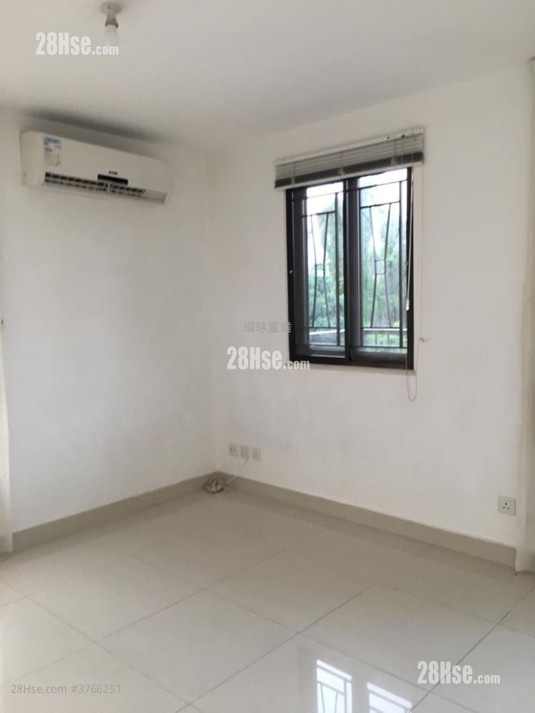 村屋 租盘 3 房 , 1 浴室 630 平方尺