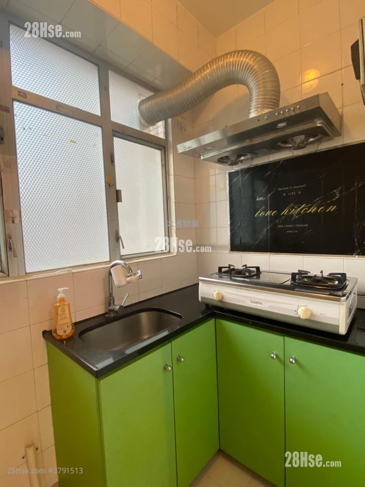 Hand Cheong Court Rental 2 Bedrooms , 1 Bathroom 332 ft²