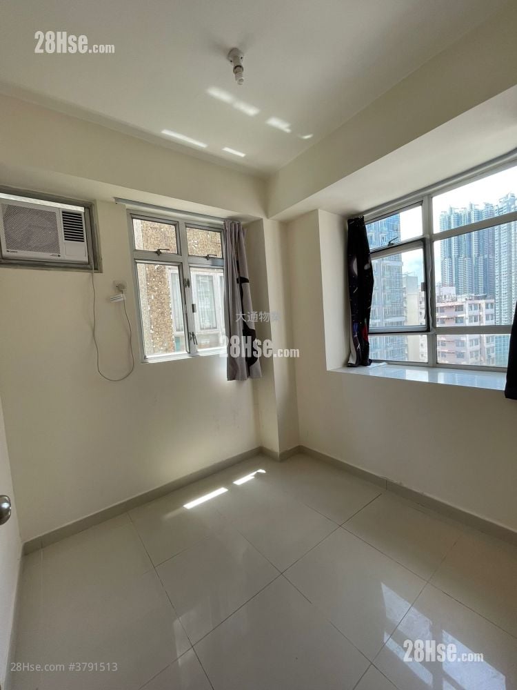 Hand Cheong Court Rental 2 Bedrooms , 1 Bathroom 332 ft²