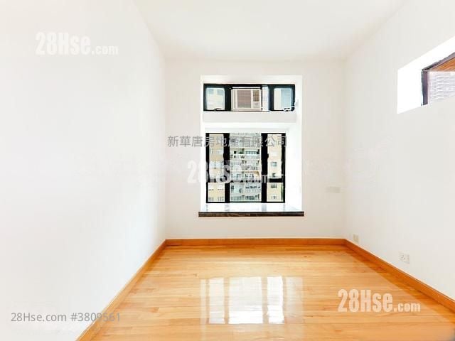 Imperial Court Rental 3 Bedrooms , 2 Bathrooms 1,027 ft²