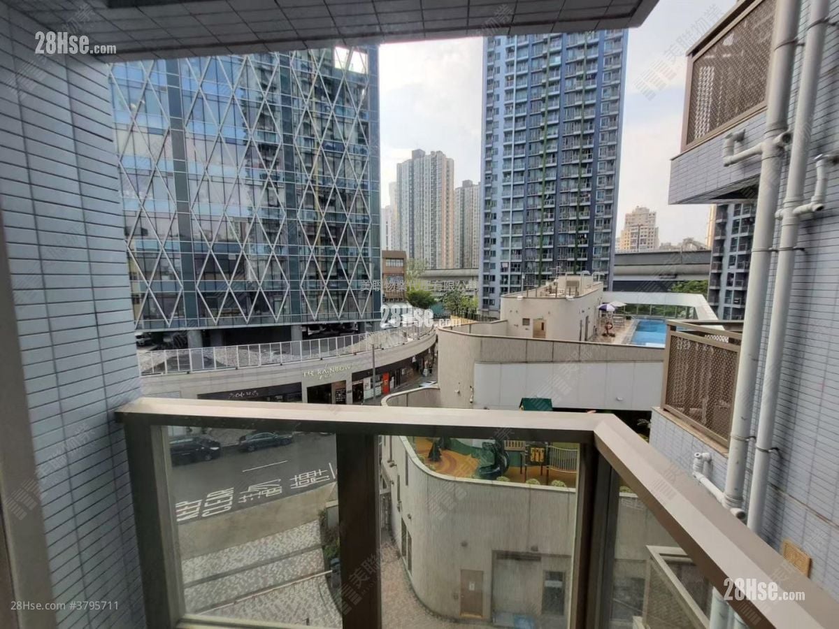 The Spectra Rental 3 Bedrooms , 1 Bathroom 610 ft²