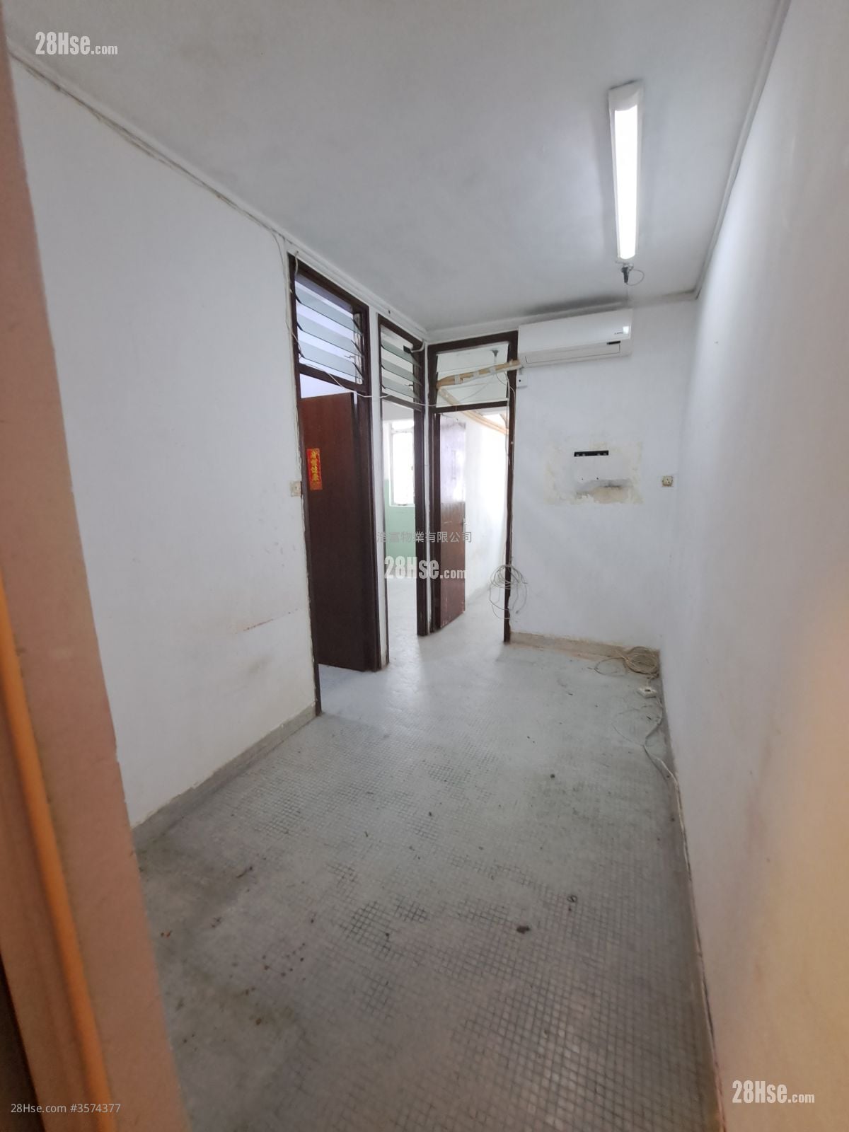 益发大厦 售盘 3 房 , 1 浴室 389 平方尺