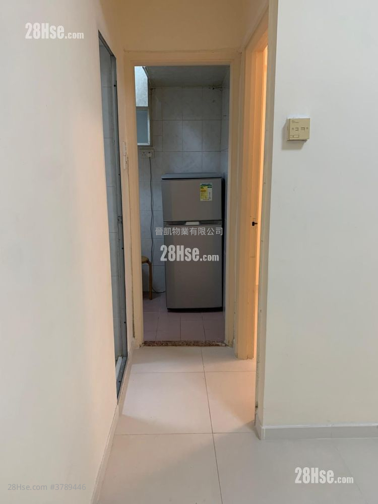 西湾大厦 租盘 1 房 , 1 浴室 268 平方尺