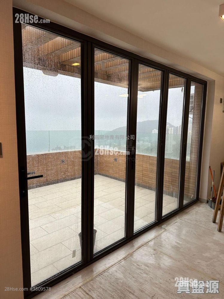 置富花园 售盘 3 房 845 平方尺