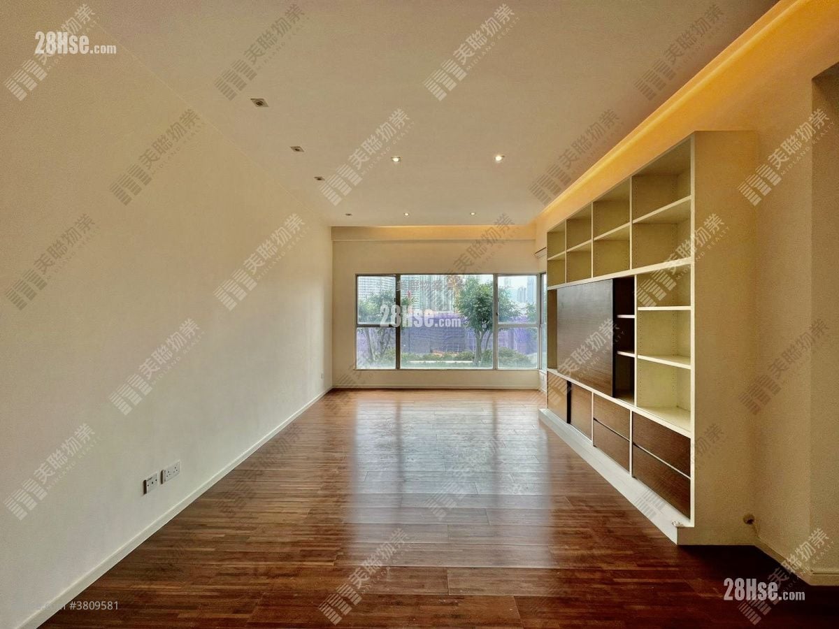 漾日居 售盘 2 房 930 平方尺