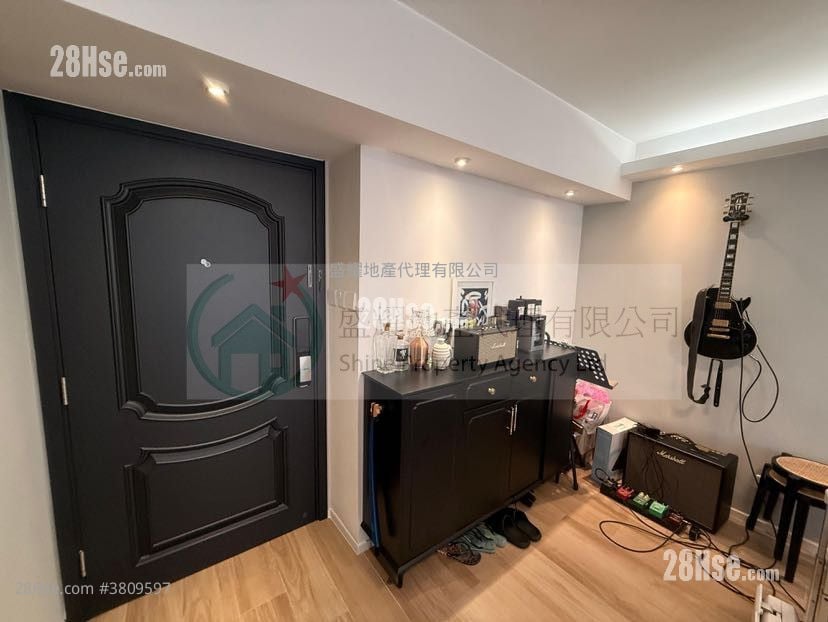 海峯园 售盘 2 房 , 1 浴室 768 平方尺