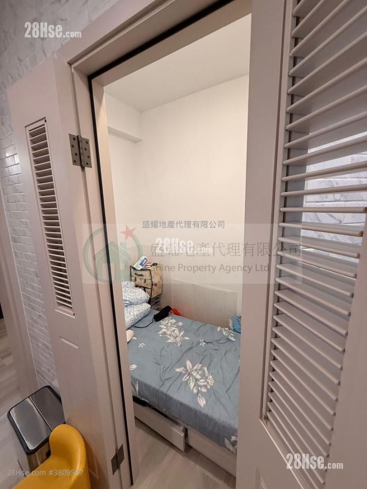 海峯园 售盘 2 房 , 1 浴室 768 平方尺