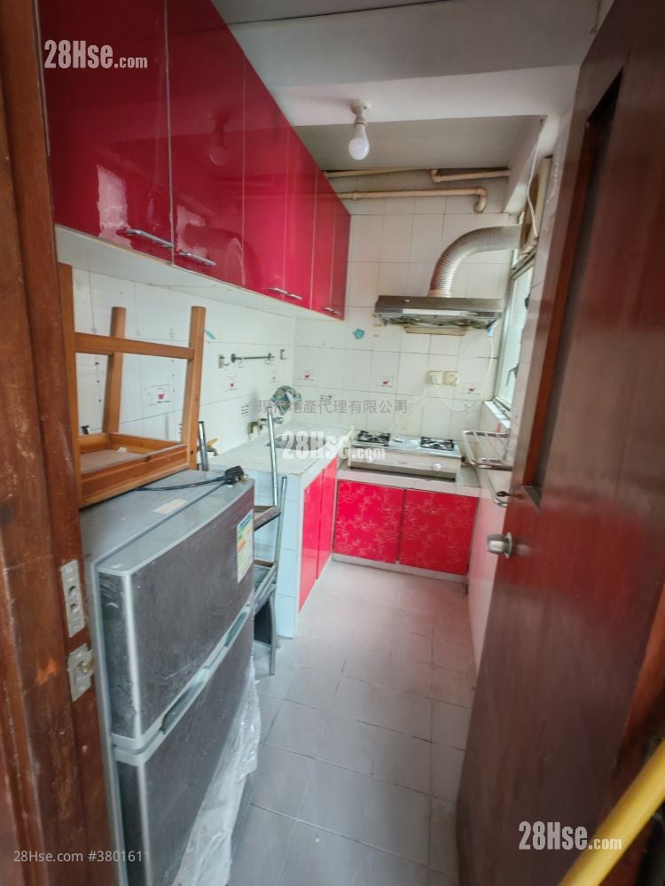 宝湖花园 租盘 2 房 , 1 浴室