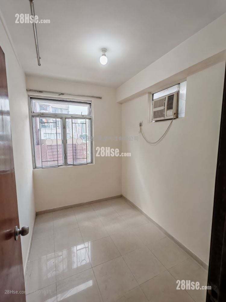 宝湖花园 租盘 2 房 , 1 浴室