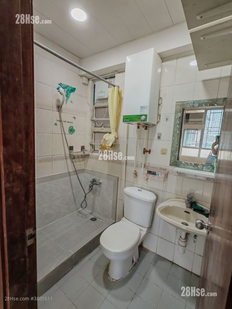 宝湖花园 租盘 2 房 , 1 浴室