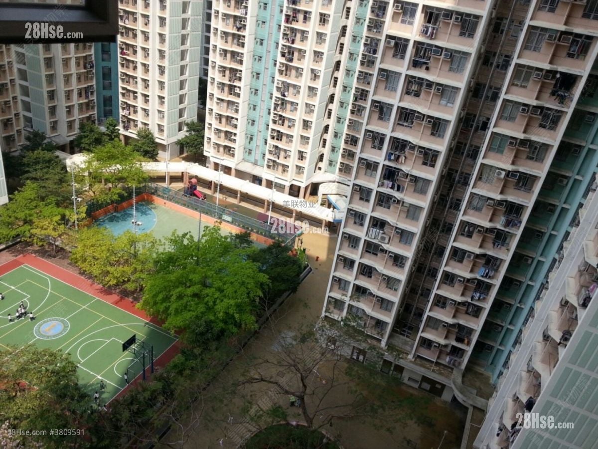 Tin Shing Court Sell 2 Bedrooms , 1 Bathroom 539 ft²
