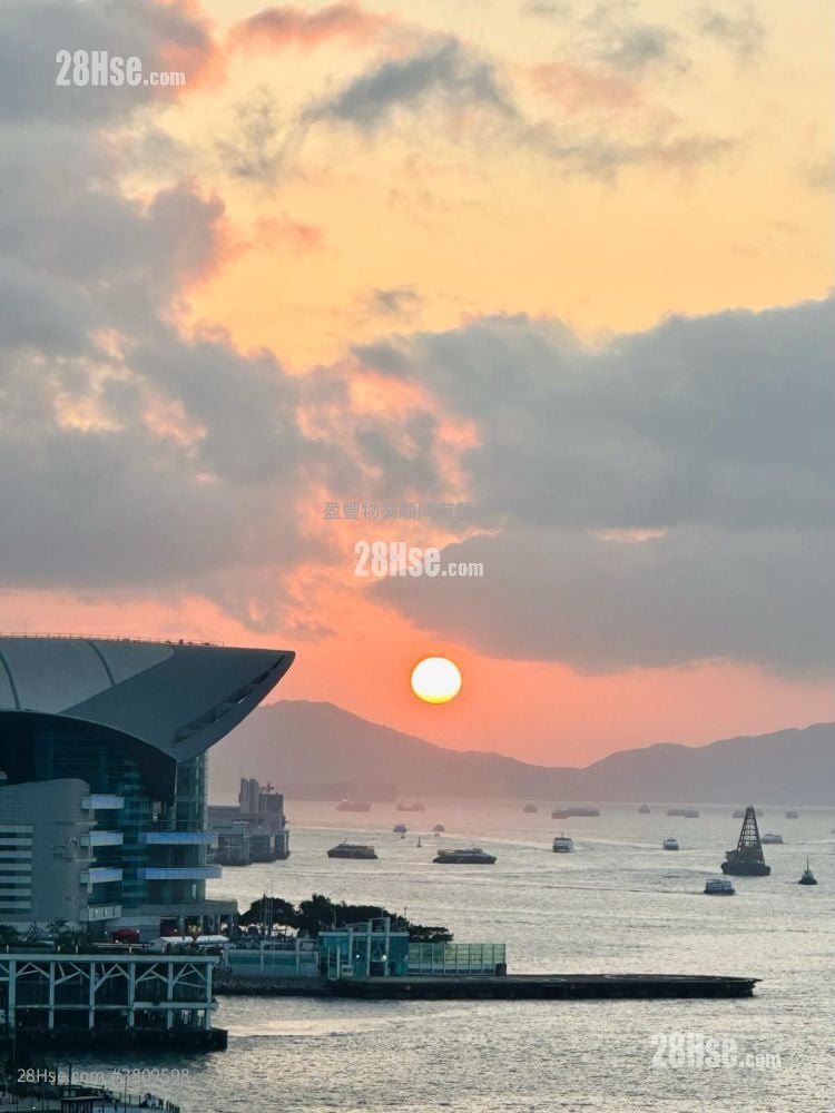 Hoi Deen Court Rental 2 Bedrooms , 1 Bathroom 626 ft²