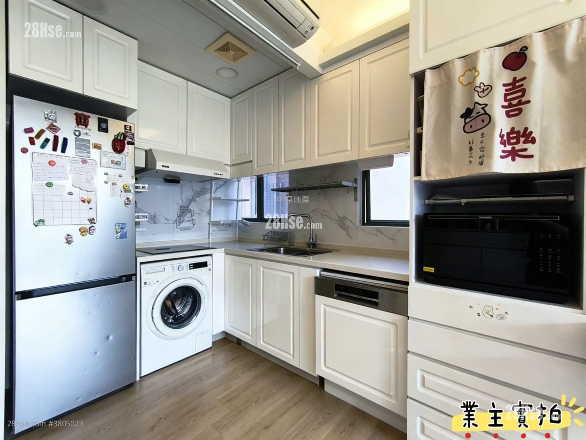 卓尔居 售盘 3 房 , 2 浴室 679 平方尺