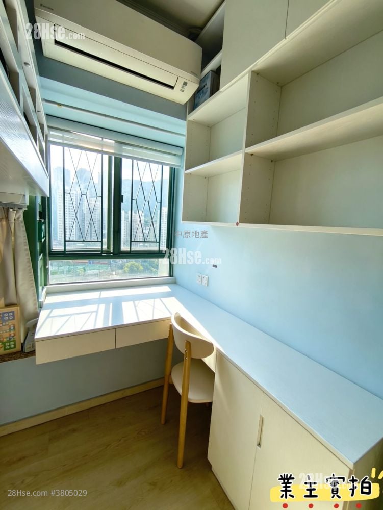 卓尔居 售盘 3 房 , 2 浴室 679 平方尺