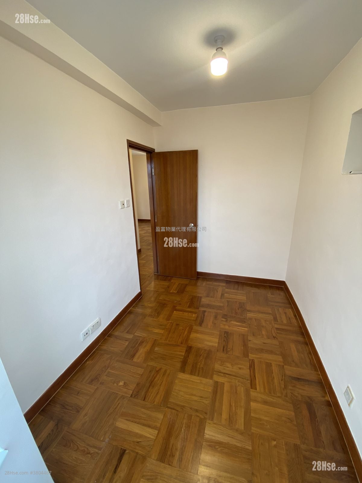 东盛台 租盘 2 房 , 1 浴室 413 平方尺