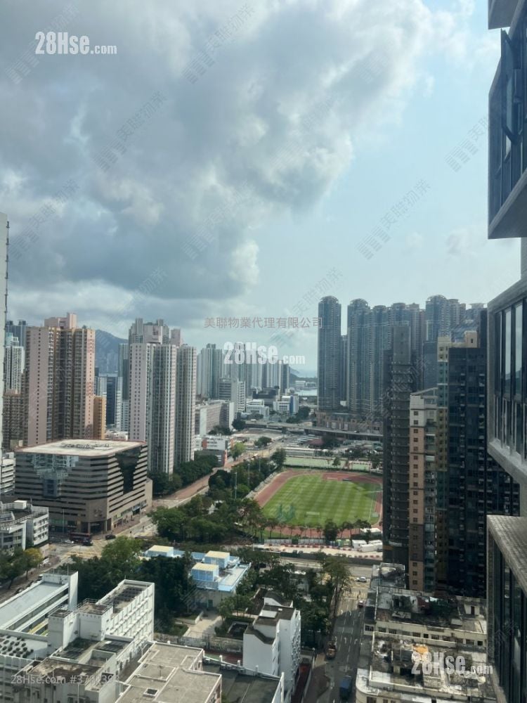 Florence Plaza Sell 2 Bedrooms , 1 Bathroom