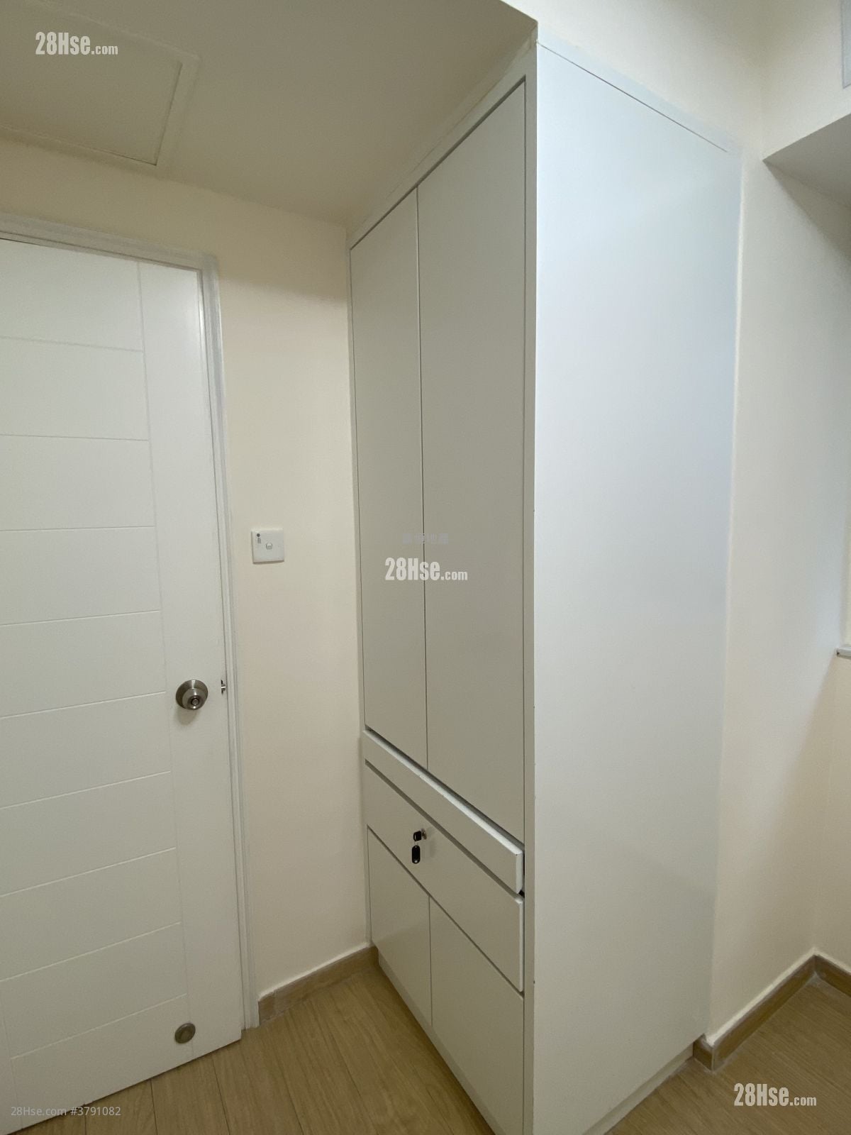 文熙大厦 售盘 1 房 , 1 浴室 336 平方尺