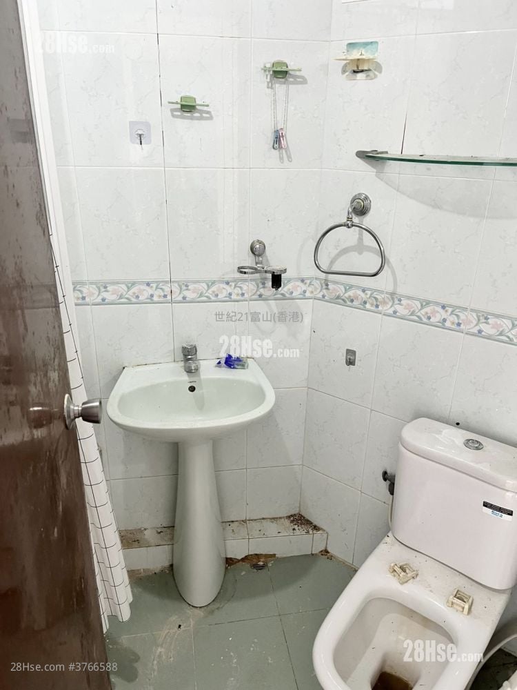 Chuk Yuen (North) Estate Sell 3 Bedrooms , 1 Bathroom 485 ft²