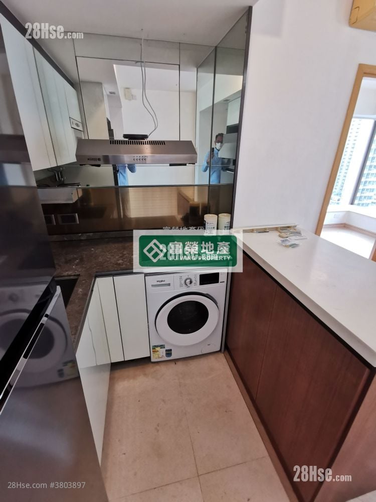 Macpherson Place Rental 1 Bedroom , 1 Bathroom 412 ft²