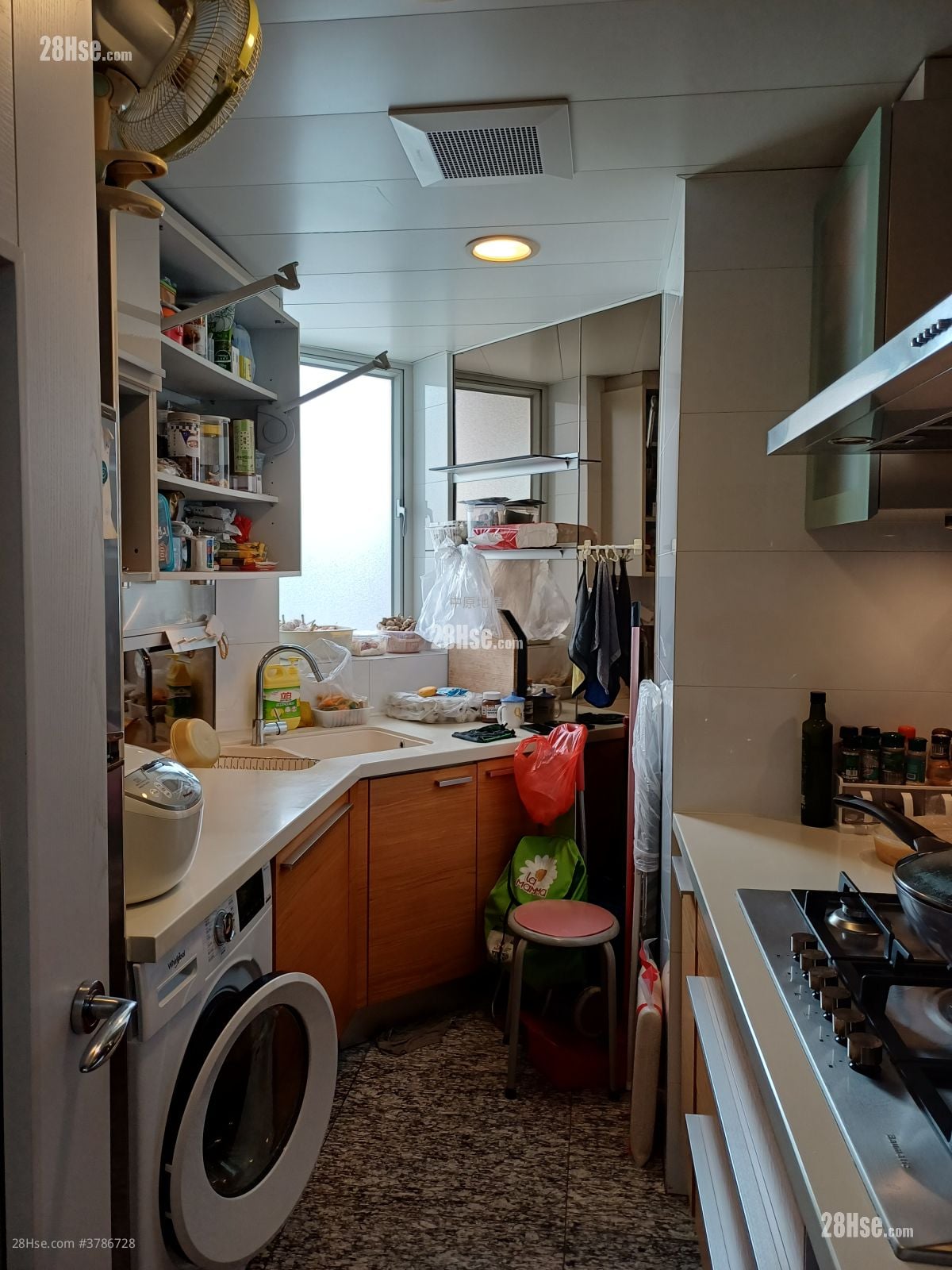 名城 售盘 2 房 1,039 平方尺